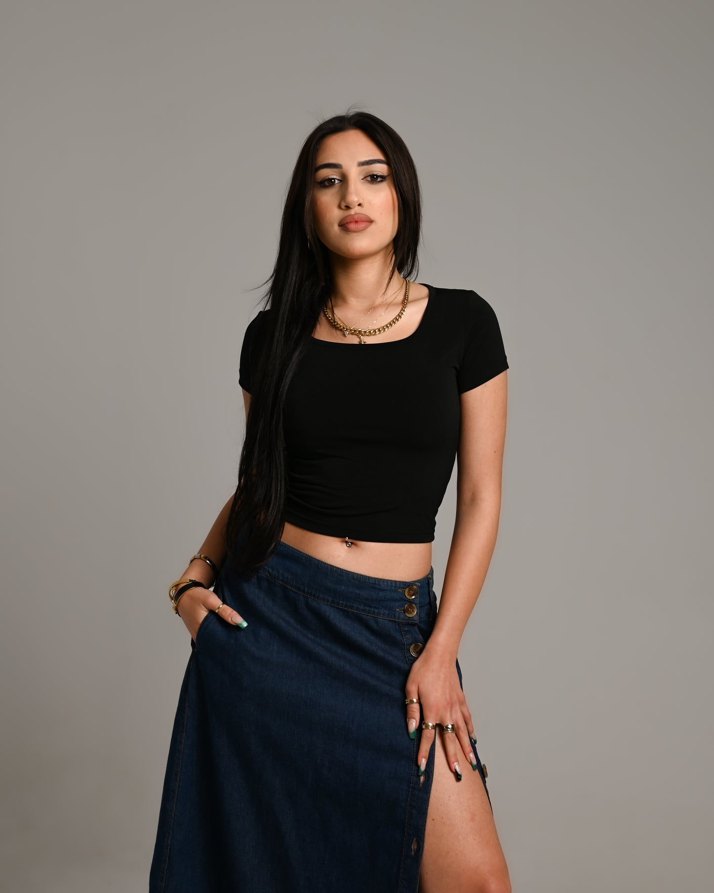 Black Basic Short Sleeve Top